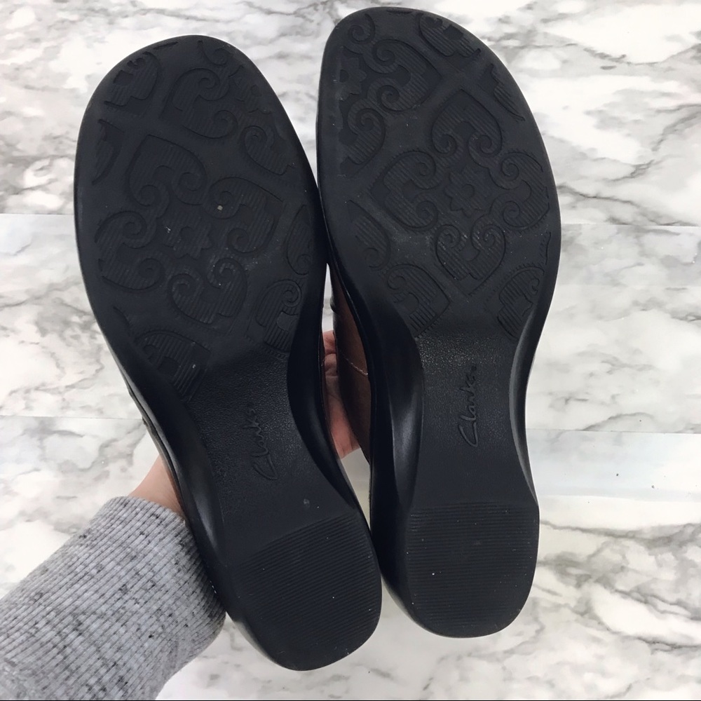 Clarks Brown Slip On Mules 7 - Picture 8 of 8
